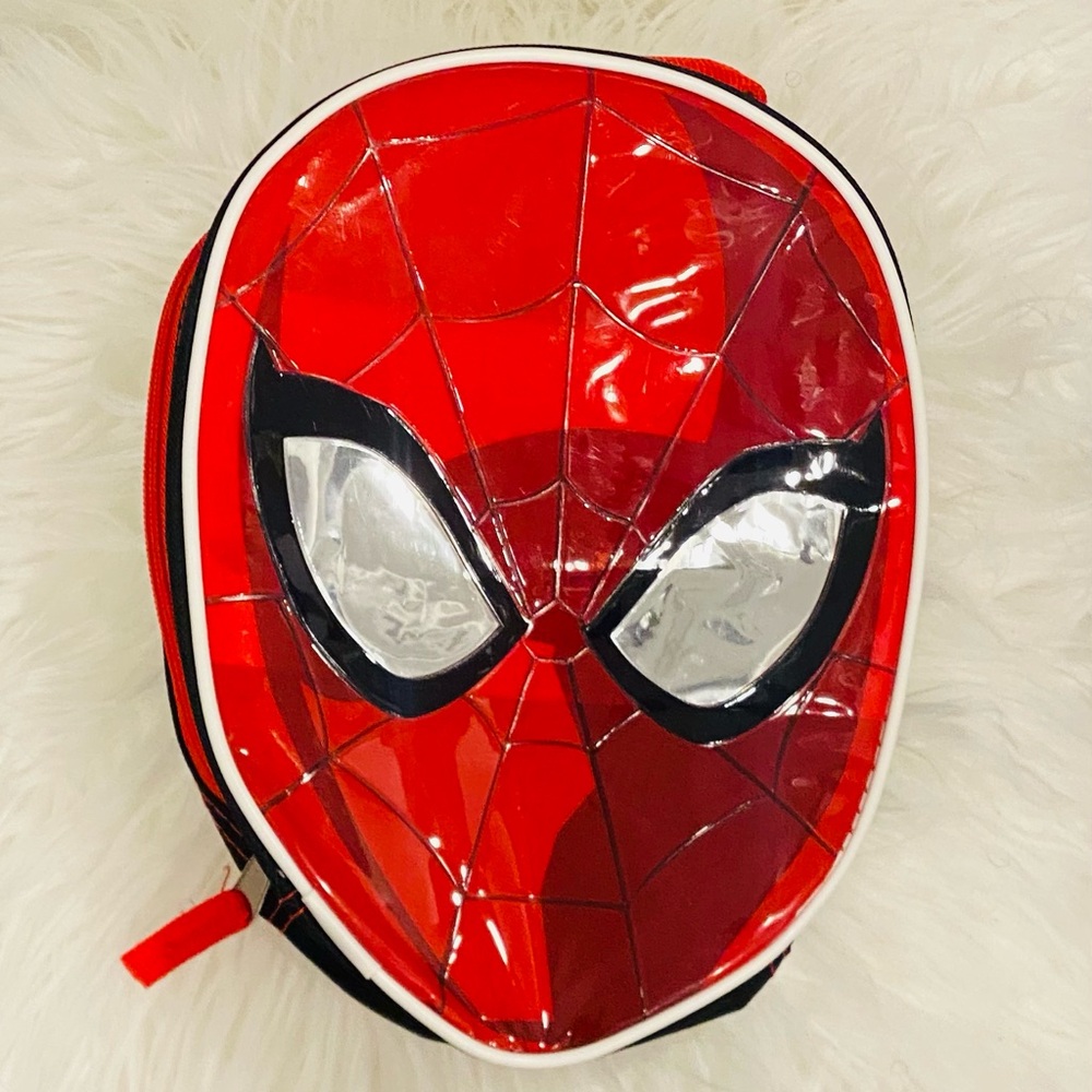 SOLD Spiderman Kids Shoes and Never used Lunch Bag Bundle Vibrant Red - Picture 4 of 6